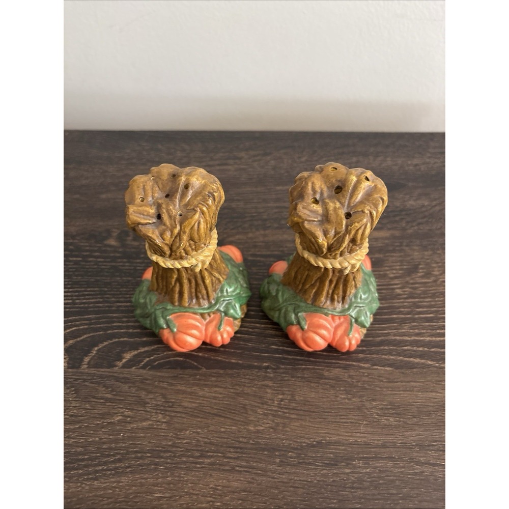 Vintage Stoneware FALL PUMPKINS HALLOWEEN Salt Pepper Shakers Set Cottage Core - Picture 2 of 6
